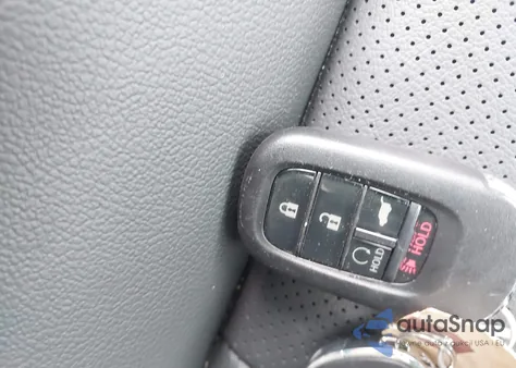 2025 Honda Hr-V Awd Ex-L from USA, damaged, VIN 3CZRZ2H72SM744719